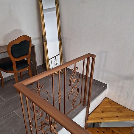 Apartamento To Petrino Spiti Possidi Exterior foto