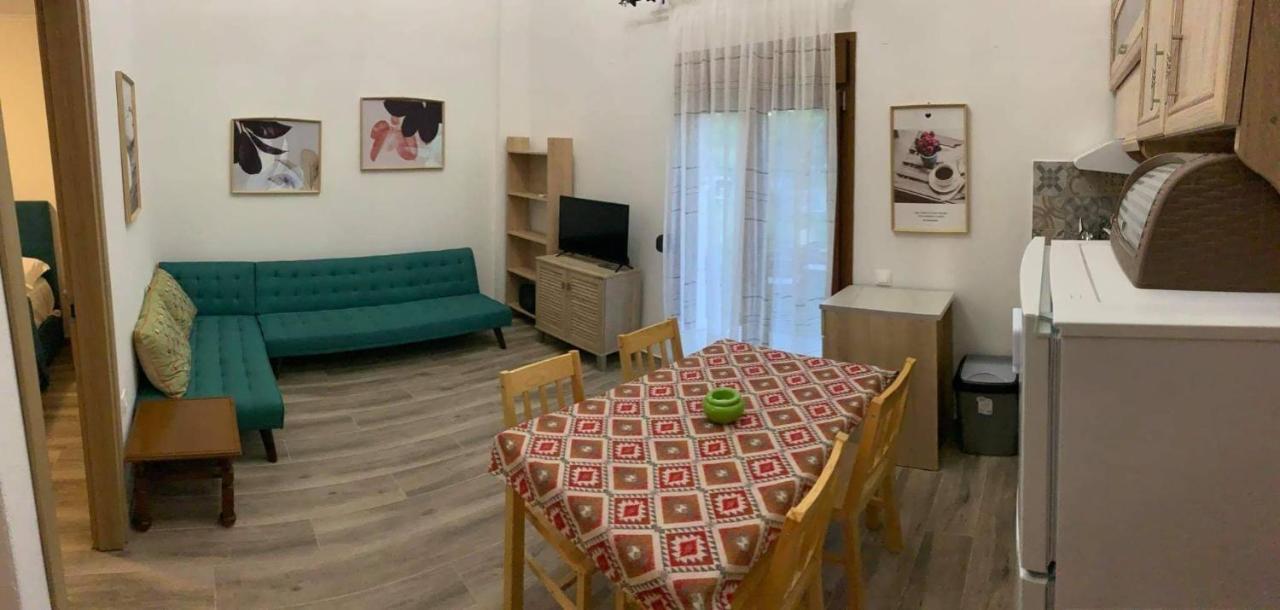 Apartamento To Petrino Spiti Possidi Exterior foto