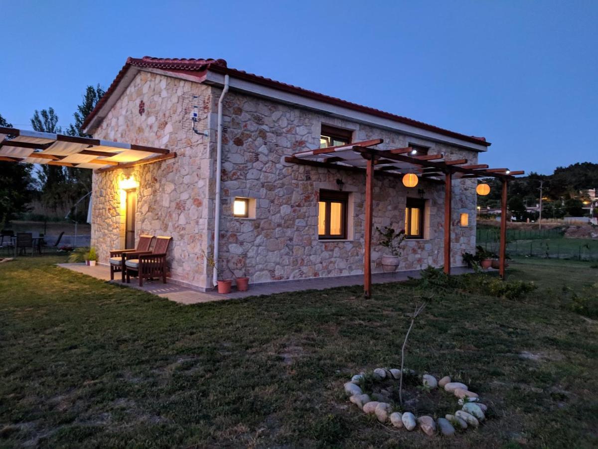 Apartamento To Petrino Spiti Possidi Exterior foto