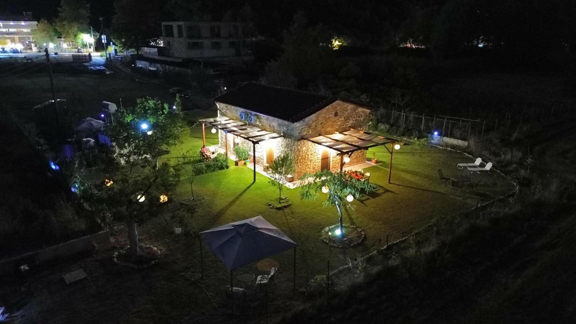 Apartamento To Petrino Spiti Possidi Exterior foto