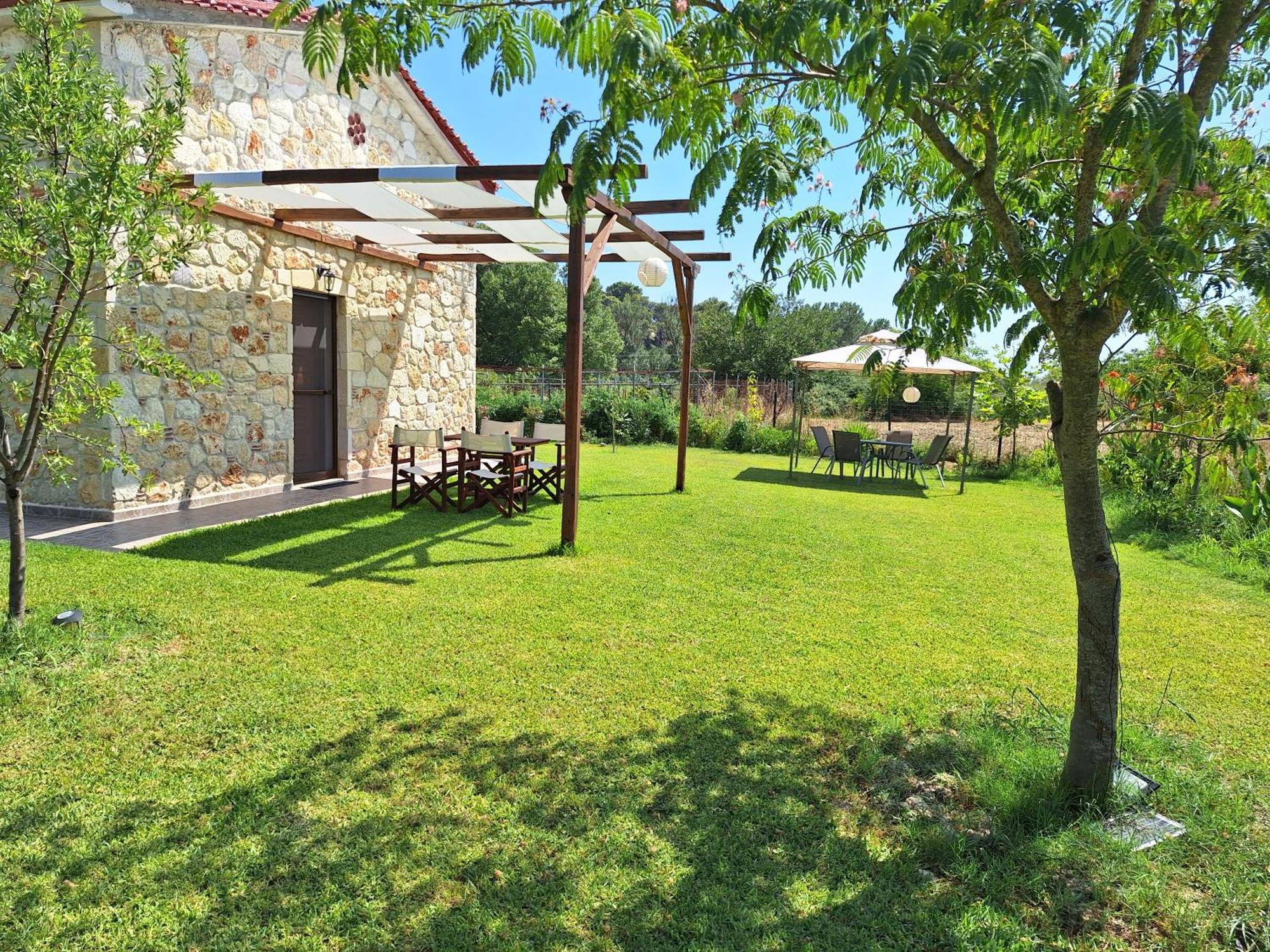 Apartamento To Petrino Spiti Possidi Exterior foto